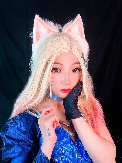 1 pic. My first cosplay ever! ? How did I do? https://t.co/jjDO81UZB7