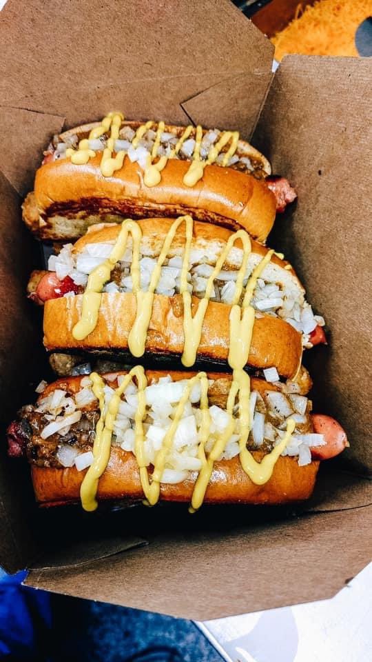 Three Dog Night 🌭🌭🌭