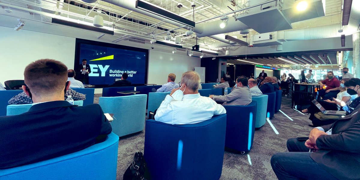 Christopher Deutsch tweet media