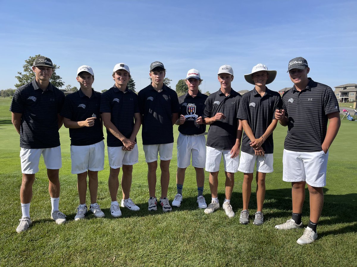 ACHSBoysGolf's tweet photo. The boys wrapped up conference play for the year by receiving their regular season trophy for going 6-0 in duals as well as placing 2nd in the conference tournament today. Great conference play this season!! https://t.co/NIlzQIDIr8