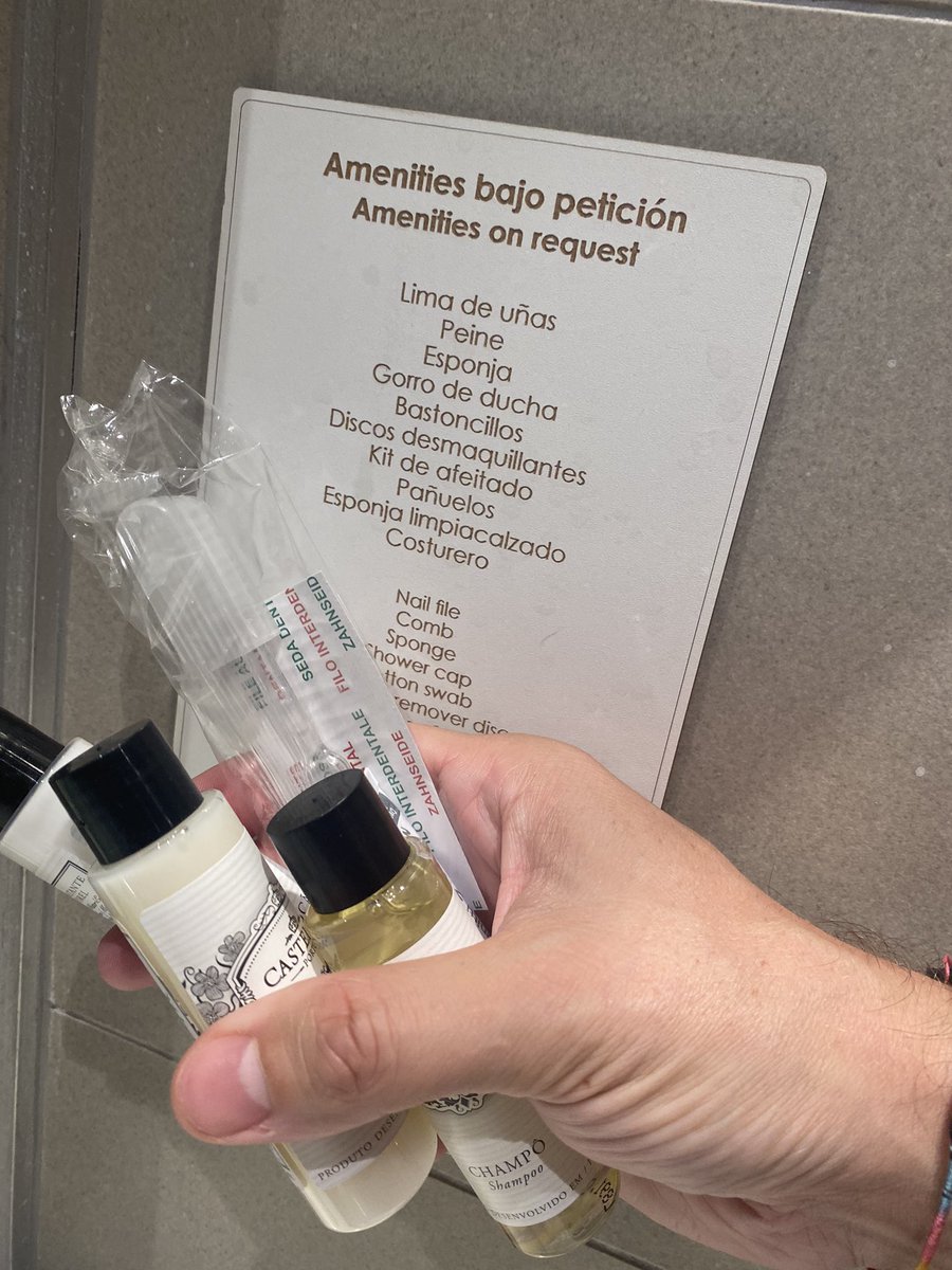 GerardGuiuRibe's tweet photo. Utilizar el Covid para recortar e institucionalizar en los servicios por los que siempre hemos pagado en los hoteles me parece abusivo. #YaCansa @MeliaHtlResorts https://t.co/Hv9j6sWdDR