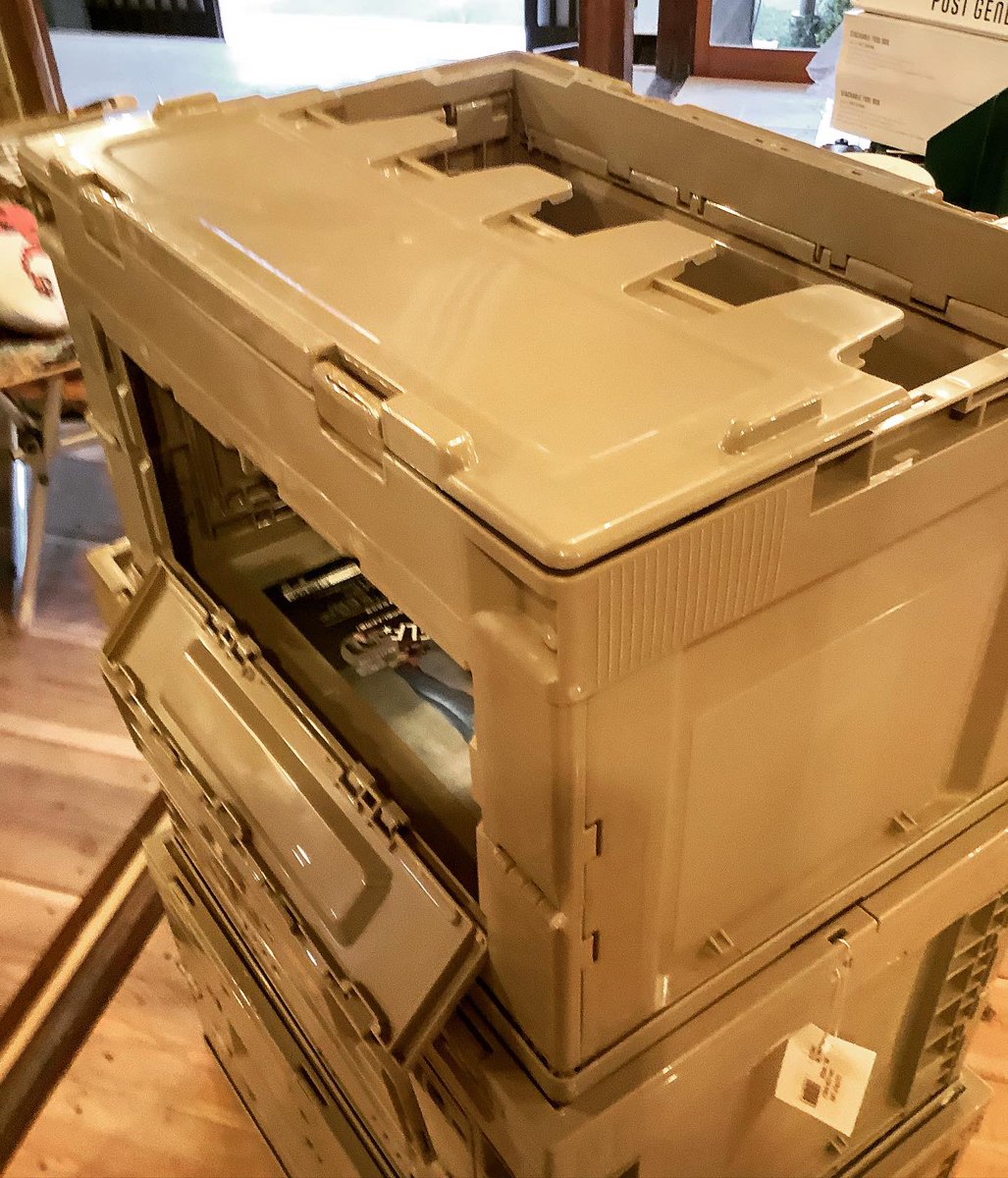 tateisukanna_'s tweet photo. 50Lのオリコン再入荷
積んだままで
前も横も開いちゃうから
荷物の取り出しもラクラク
#タテイスカンナ #outputlife #折りたたみコンテナ #オリコン #50l #65l #80l #ベージュ #beige #キャンプ #camp #アウトドア #outdoor #川島町 https://t.co/LuDz9cukfr
