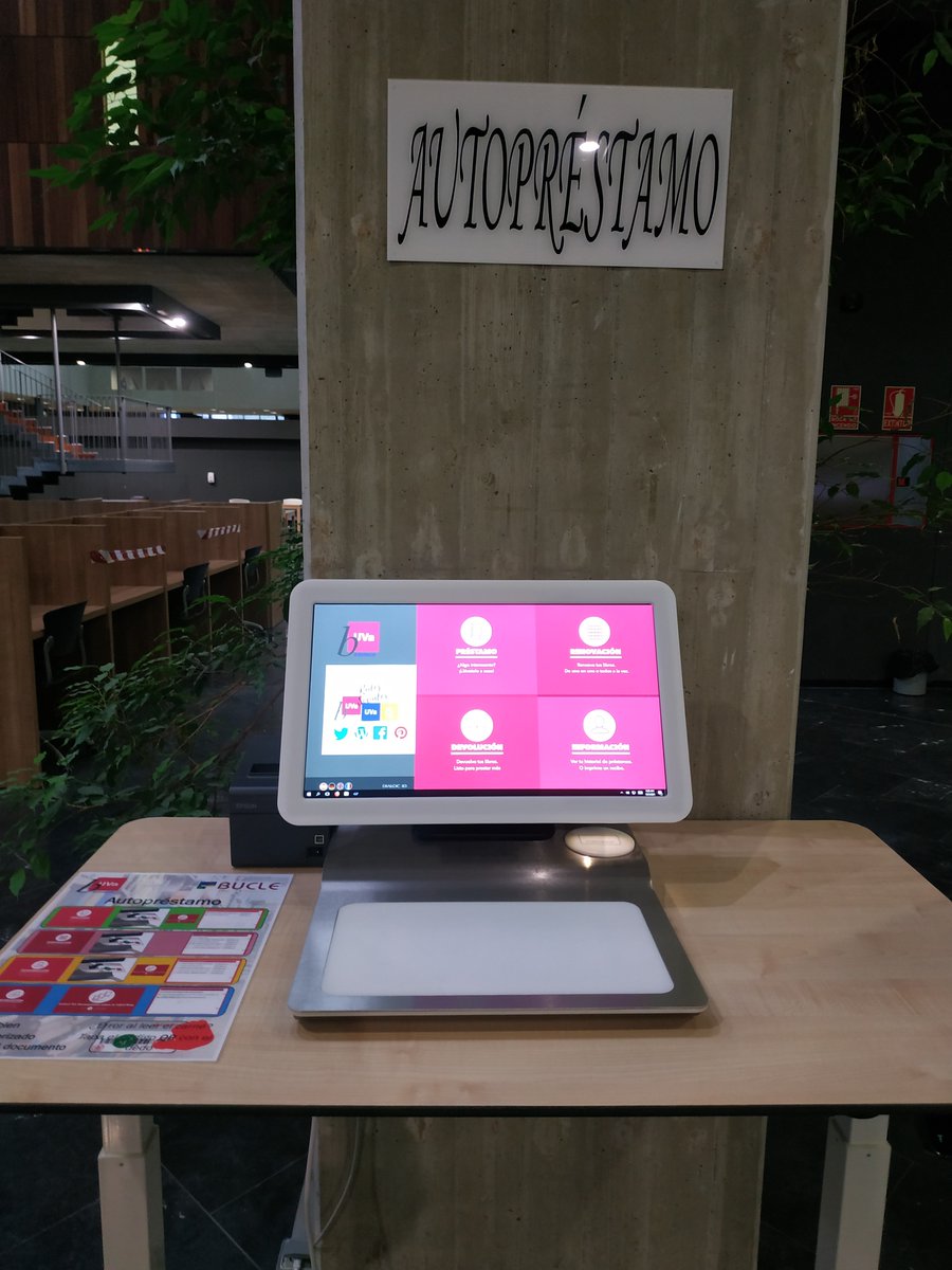 UVABiblioSegov's tweet image. Hemos puesto nuevamente en funcionamiento la máquina de autopréstamo de la Biblioteca 😃