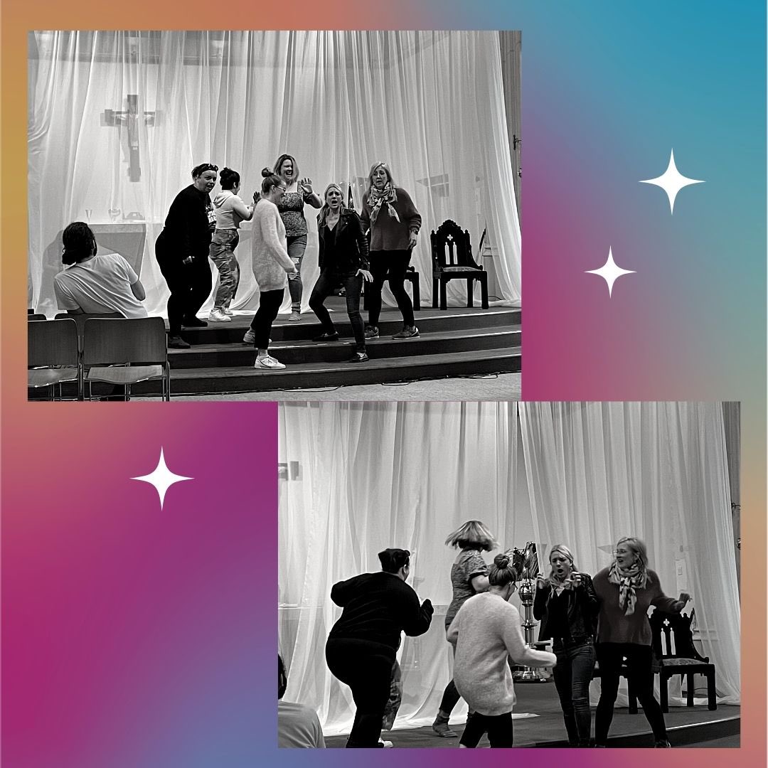 RegentsOpera's tweet photo. Our elves have been getting up to plenty of mischief! You’ll have to come to the show to find out what they’re up to!
.
.
.
#ComeToOurShow #Elves #OfCourse #FulhamOpera #FulhamHelena #GreekMythology #RichardStrauss https://t.co/BFYJZwshhP
