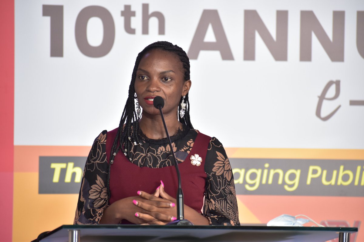 UgandaChamber's tweet image. Our General Secretary, @AshabaA opens Day 2 of #MWC2021 with a recap of DAY 1.
Ms.Naomi Nangoku - Senior Mineral Dresser, DGSM, presented the Safety Moment " A Safe Mine Site" emphasizing the need to carry out hazard identification & control.
Stream Live on @ntvuganda