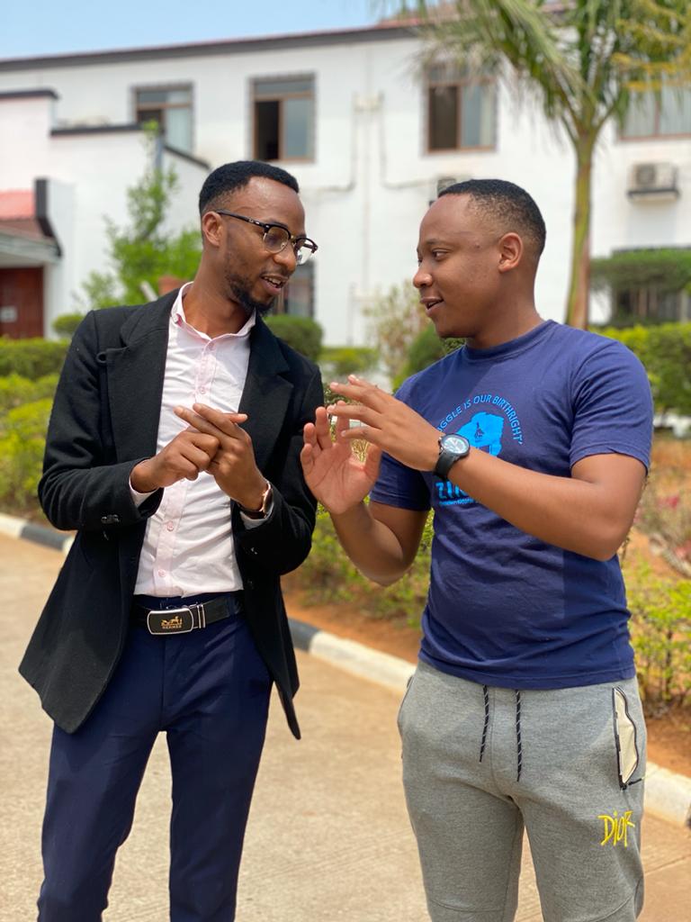 ngadziore's tweet image. 📸❤INTERESTING, as outgoing President, I met with the @Zinasuzim Manicaland Province Chairperson  @lessanioricardo. I appreciate his commitment to the Union &amp;amp; how they're dedicated to make sure we have ZINASU structures across institutions. #ZINASUshallLive
#untilVictory
