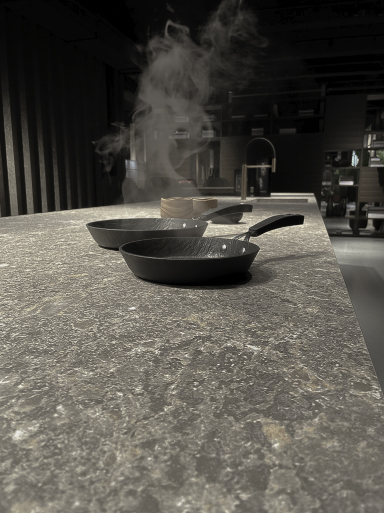 inalco_official's tweet photo. Enjoying Italy while cooking on #MDiInduction.
One of our #showcooking at the recently opened Inalco Gallery Milano.
Watch the video on our Instagram account: @inalco_official
#Inalco #Inalcoworld #InalcoGallery #MDi #StyleIn #BeyondNature #innovation https://t.co/bMv6pkfBTl