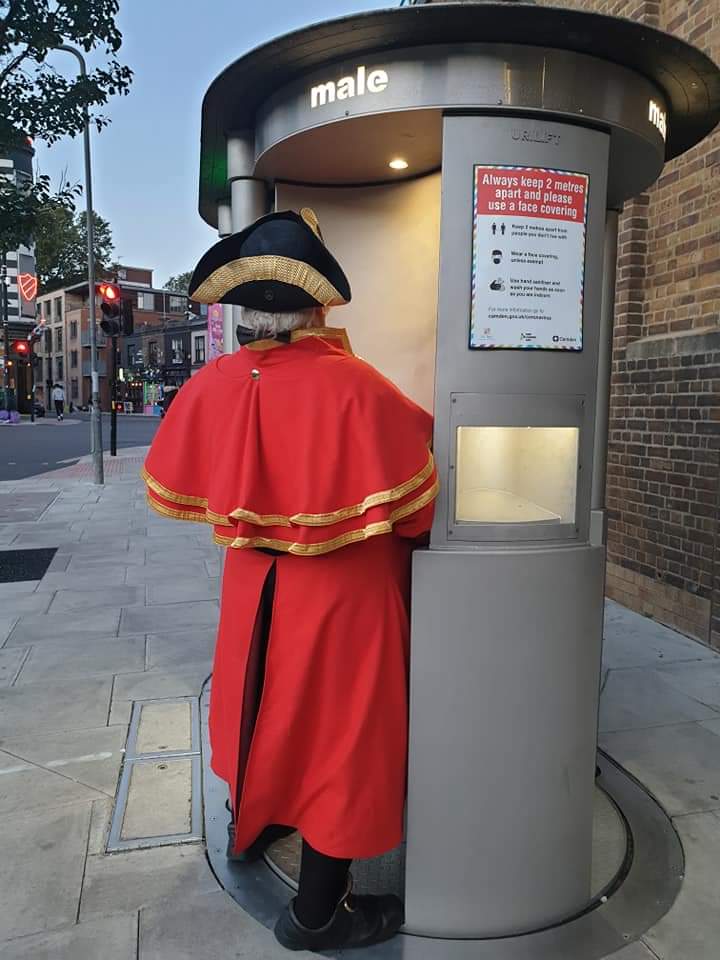 Hon Alderman Bob Smytherman tweet media