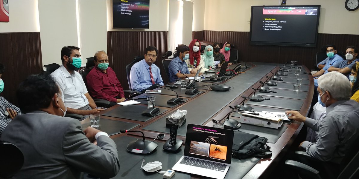 PHC_Punjab's tweet photo. Dr. Khalid Mahmud Khan, Professor of Internal Medicine - Allama Iqbal Medical College and expert in Dengue Management delivered a comprehensive interactive lecture on all aspects of Dengue Management, especially Prevention and Clinical Management of Dengue patients. https://t.co/q8aYKaTa6f