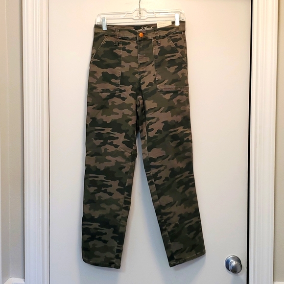 wojmama's tweet photo. So good I had to share! Check out all the items I'm loving on @Poshmarkapp #poshmark #fashion #style #shopmycloset #francescascollections #universalthread #burberry: https://t.co/LRkGaTVIzJ https://t.co/PSxxSGeZbg