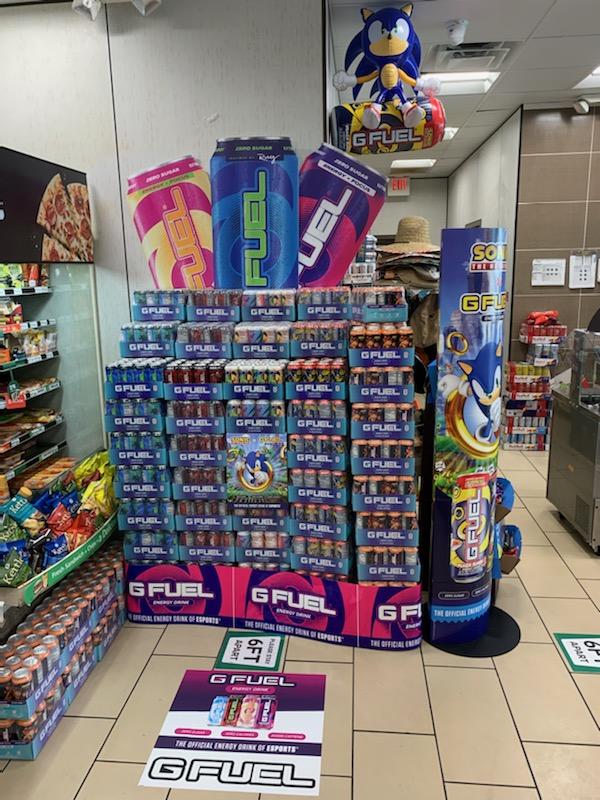 BudManFraney's tweet photo. THIS is how you announce your arrival in the LA market @GFuelEnergy #PalletDrop

📍@7eleven 8661 Sepulveda Blvd, North Hills, CA 91343 https://t.co/qgfyUGOqU8