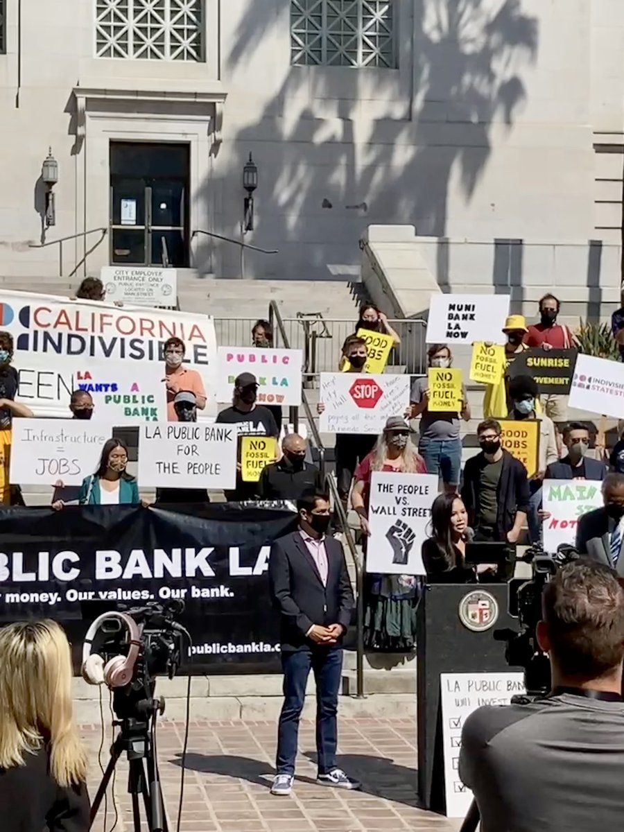 tran_scends's tweet image. VICTORY. We landed two consecutive wins for public banking. Today LA City Council approved the #PublicBankLA motion to form the first &amp;amp; largest municipal bank in the US—and #AB1177 first-in-the-nation bill for universal free banking signed into law.

This is a watershed moment.