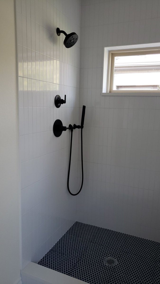 tiling_expert's tweet photo. #experttouchtiling #denvertiles #flooring #showers https://t.co/ysBmwm6Xej