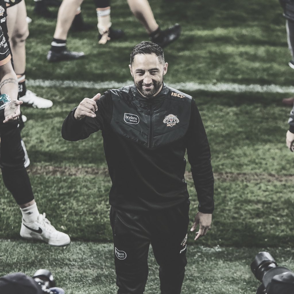 WSTFoundation's tweet photo. ICONIC. #WT70
Thank you for your service to the Wests Tigers Club and the Game of Rugby League.
#Benji #NRL https://t.co/aaP1qOFGpz