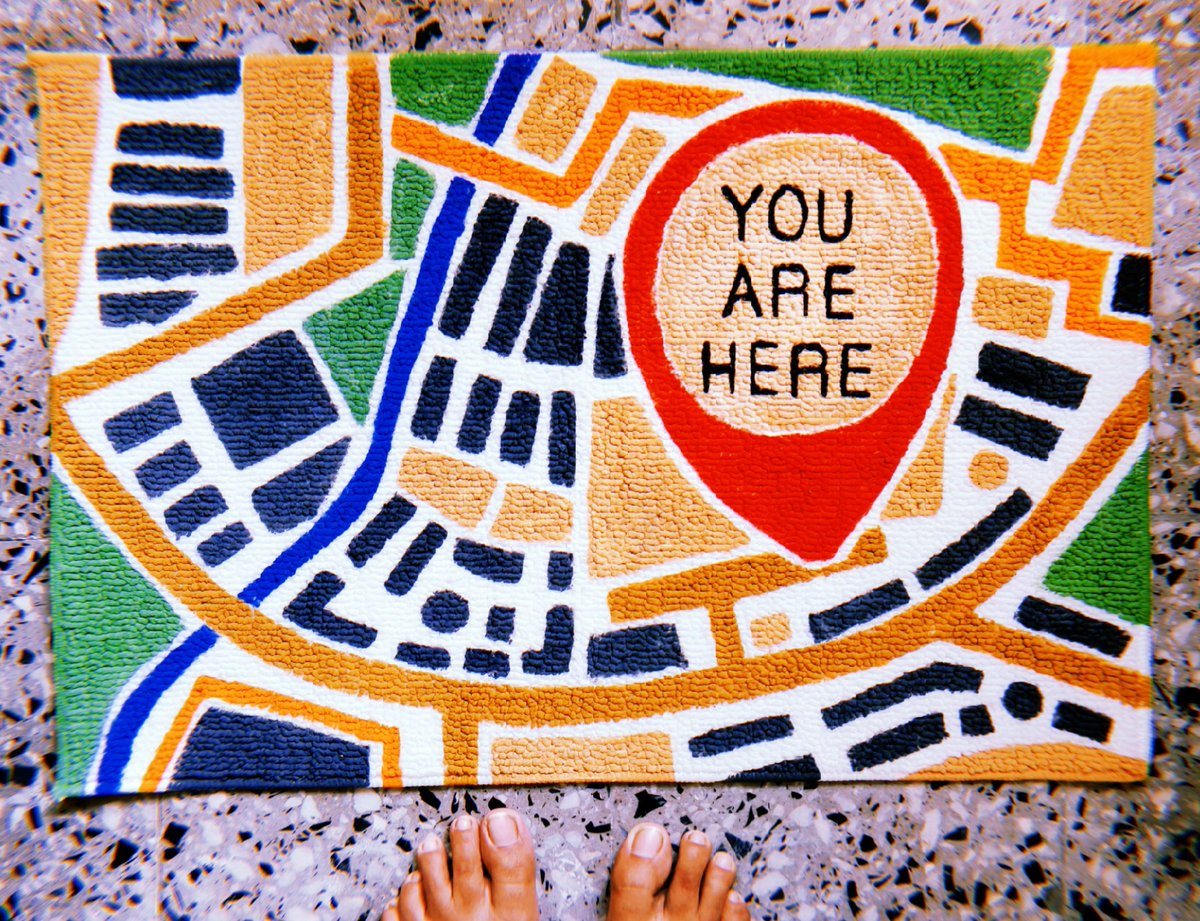 surbhaai's tweet photo. #Map21 #Day12: Map not made with GIS software

My house doormat can confirm 'you are here' when you drop-in! 🚪🏡🐱

Data: @googlemaps
Mat: @IKEAIndia 
Colours: @Camlin_Official 

#30DayMapChallenge #googlelocation https://t.co/JTrHMqDXb3