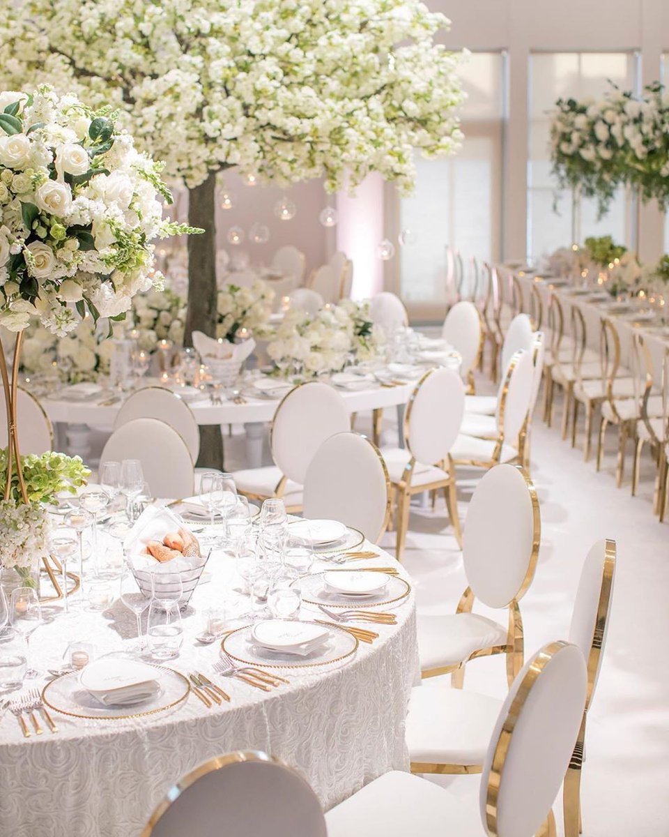 apo_events256's tweet photo. LUXURY WEDDINGS 
#fashion #style #decorations #decor #Luxury #luxurywedding #Dubai #Uganda https://t.co/SMsb5KrQpZ