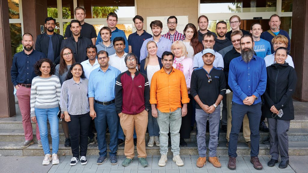 NanocarbonGroup's tweet photo. Current members of our Nanocarbon Group @NanocarbonGroup 
@JHINST_Prague @Akademie_ved_CR https://t.co/pYuMPlybxa
