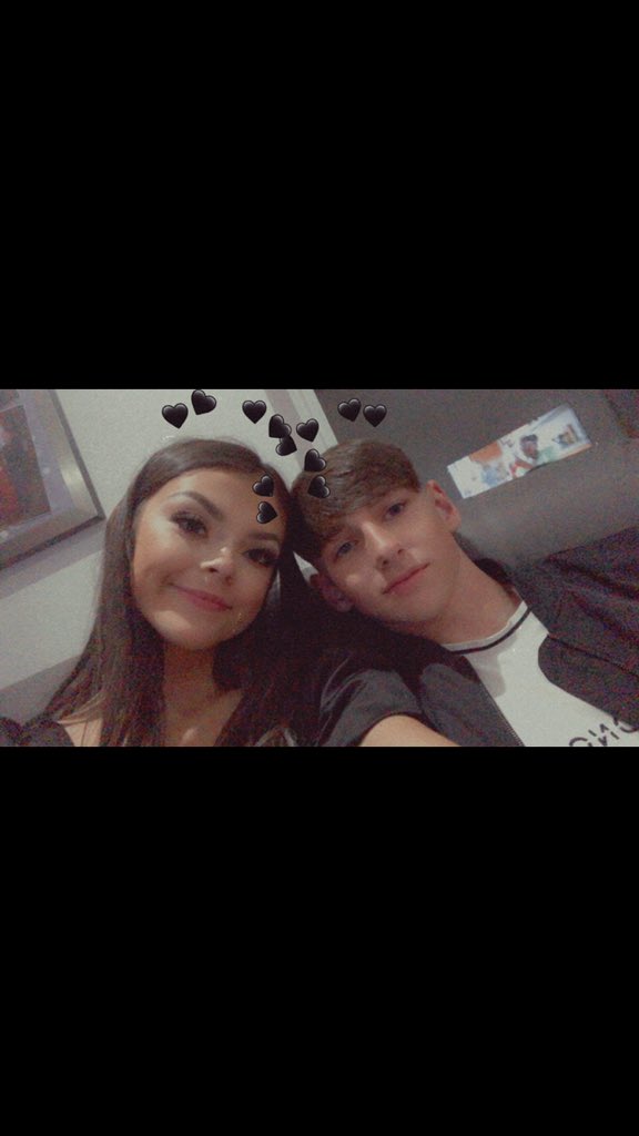 _ethanduffie19's tweet photo. happy birthday morgan😘😘hope its a good een xx @noblemorganx https://t.co/KbBk9S8oao