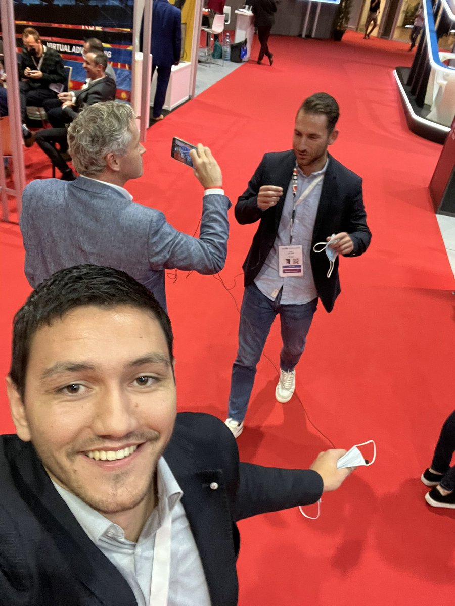 Samen met <a href="/SionJong/">Sion de Jong</a> en <a href="/Petersprenger/">Peter Sprenger</a> blikken we op een informele maar inhoudelijke manier terug op de eerste dag van <a href="/sportelmonaco/">SPORTEL</a>: de grootste sportmedia en digital sports content conferentie van Europa! 

👉 linkedin.com/posts/peterspr…