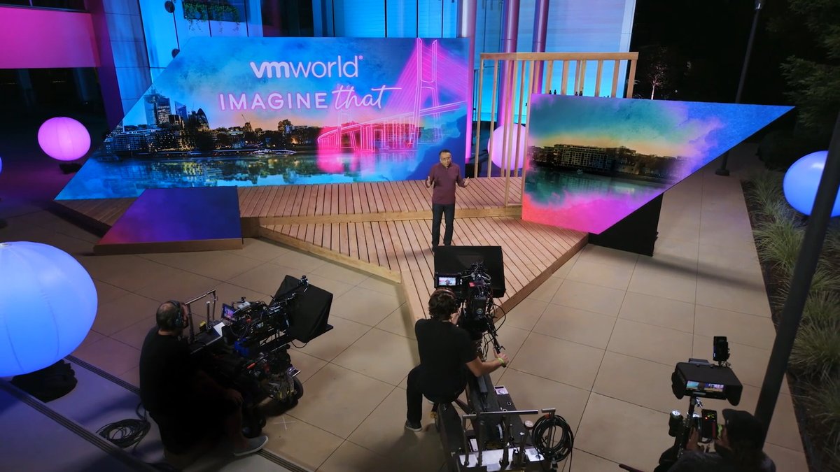 VMware New Zealand tweet media