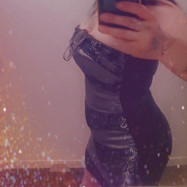 samantaalin22's tweet photo. #NuevaFotoDePerfil y cuando vuelve de los muertos 😂🤣 https://t.co/ifqWtqRc0D
