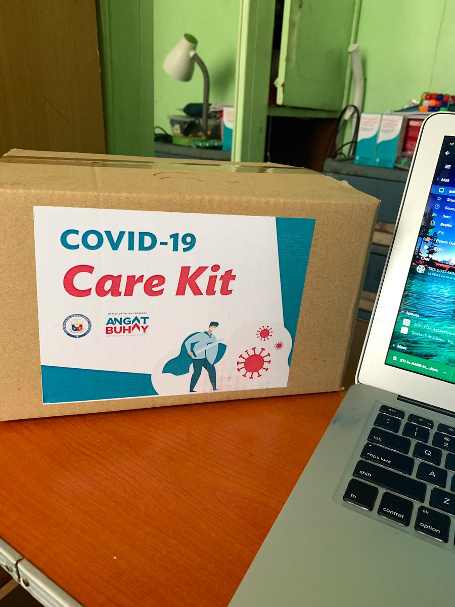 javatecarl's tweet photo. Thank you OVP for this care kit 😭 ‘Di pa ko pwede mamatay iboboto pa kita next year ma’am @lenirobredo https://t.co/0zF4YdOC90