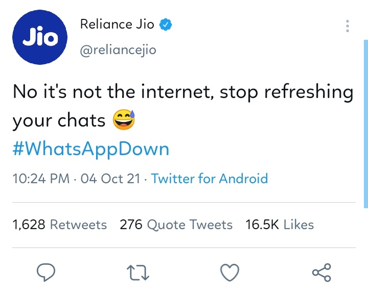 MemePointINDIA's tweet photo. Mark : Jab Khud Ke Ghar Sishe Ke Ho To Dusron Ke Ghar Par Patthar Nahi Fekna Chahiye... 
#jiodown https://t.co/K5bIaZvLck
