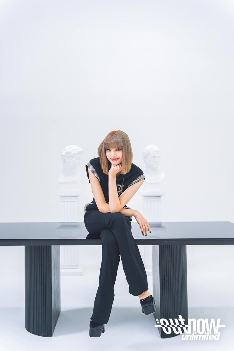 Mình xin 10fl để được tính tw với 

JUSTICE FOR LISA
#YGLetLisadoHerWork