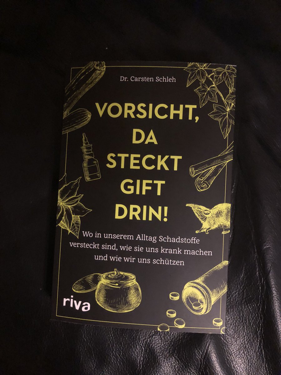 Aufgrund der großen Freude, dass mein Buch nun endlich zeitnah verfügbar ist, verlose ich hier ein Exemplar 😊. Jede Person, die mir folgt und diesen Tweet retweetet, nimmt automatisch an der Verlosung teil. Deadline ist Samstag, 09.10., 23:59. Ausgelost wird Sonntag. #verlosung