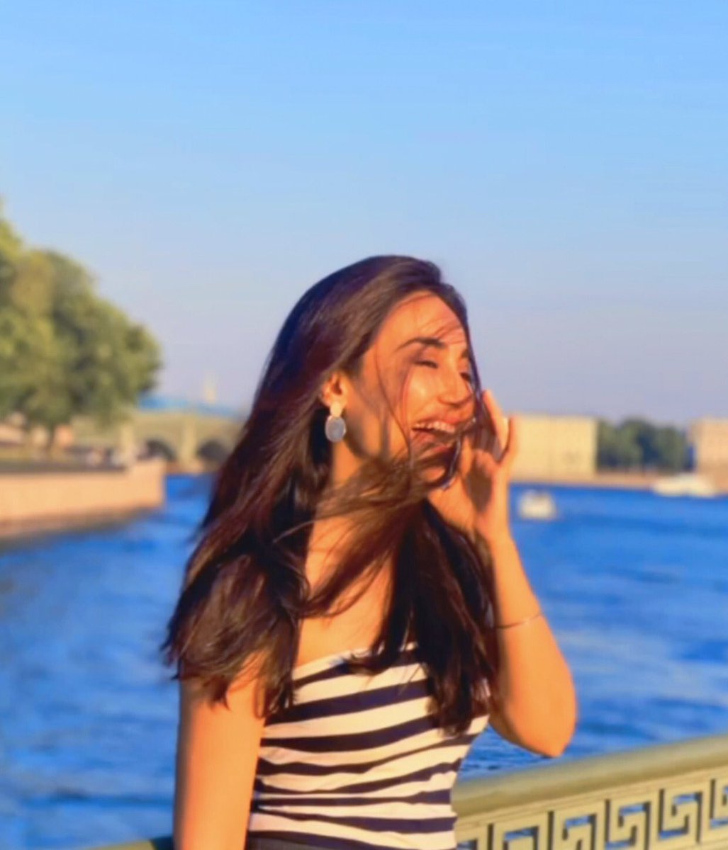 surbhijyoti1988's tweet photo. My sunshine girl @SurbhiJtweets !
❤️☀️
#SurbhiJyoti https://t.co/GJ9cwREroK