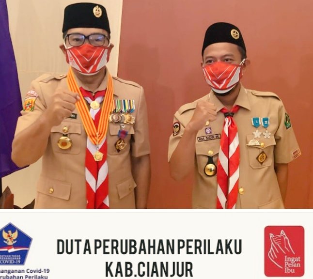 abah_sidik's tweet photo. Beli Dukuh di kp.Rambutan
Mari Patuh Protokol Kesehatan

Beli semangka di pasar klewer
Anak pramuka itu selalu pakai masker
@ridwankamil 
@ata_lia 
@PramukaJabar https://t.co/NtP7xGx73H