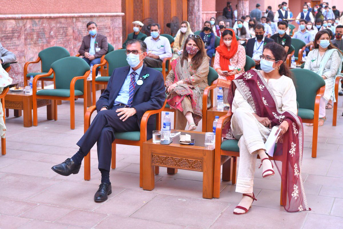 RKarmaliani's tweet photo. A lovely evening spent in commemoration of the #WorldMentalHealthDay. Planted saplings along with other leadership members, and appreciated the talented students of @Akuglobal at the photography exhibit organised by Student Affairs &amp; Services. https://t.co/Fk9ipDjcCx