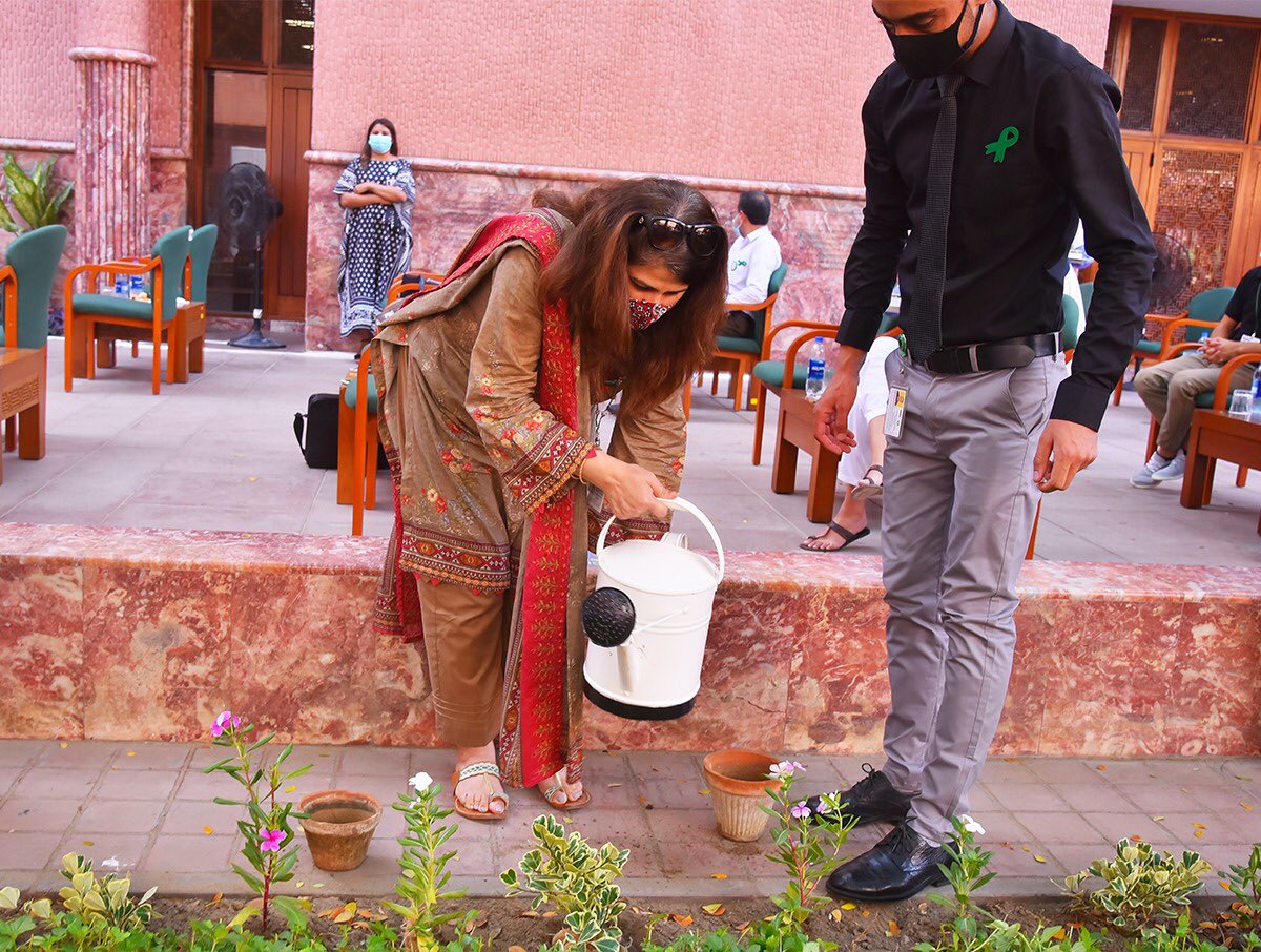 RKarmaliani's tweet photo. A lovely evening spent in commemoration of the #WorldMentalHealthDay. Planted saplings along with other leadership members, and appreciated the talented students of @Akuglobal at the photography exhibit organised by Student Affairs &amp; Services. https://t.co/Fk9ipDjcCx
