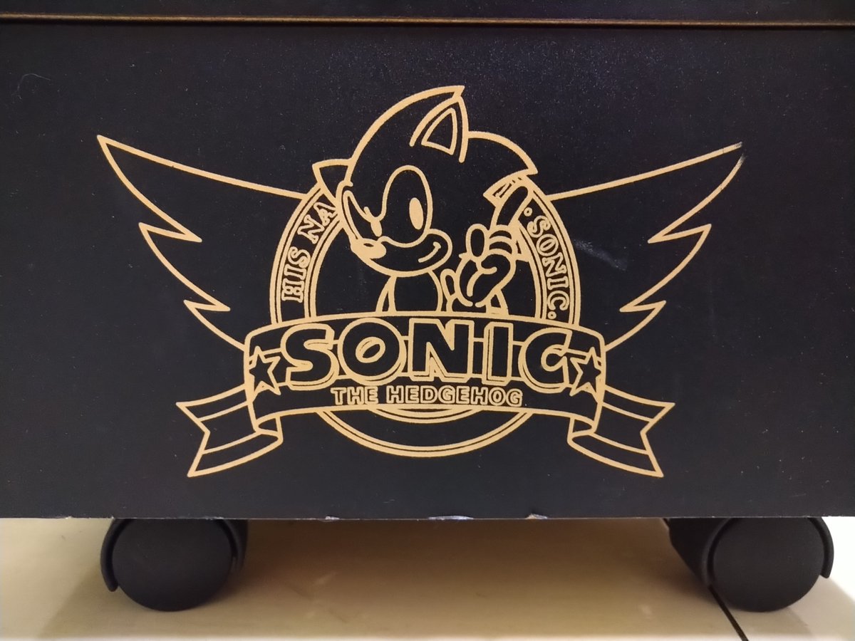 ソニックのゲームラックを10/9（土）より販売します！ こちらはセガ