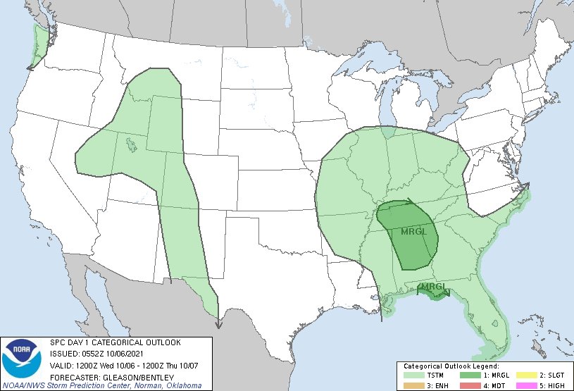 NWSSPC's tweet photo. 12:54am CDT #SPC Day1 Outlook Marginal Risk: across parts of the southeast https://t.co/GtEvHQ3UxE https://t.co/ruMOVoIrpg