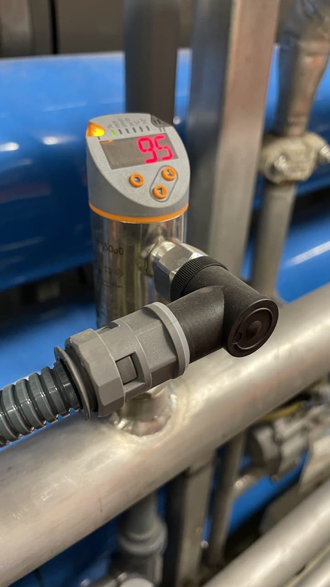 oix_automation's tweet photo. Que nos gusta un lio¡¡¡¡
#Mantenimiento #Preventivo y #calibrado de equipo de #presion relativa, de una osmosis inversa. #industria #iolink #norgren https://t.co/watvAMflGj