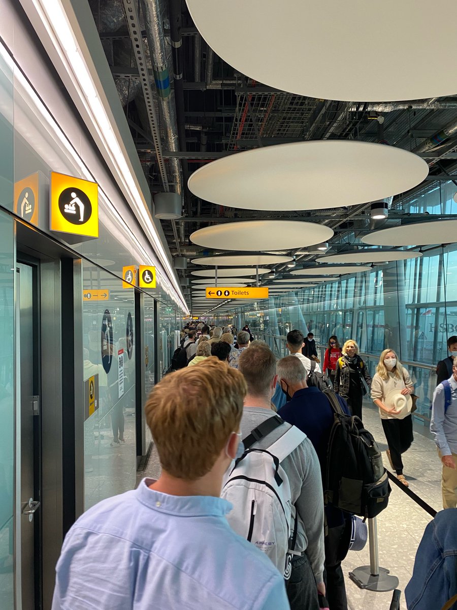 crustydolphin's tweet photo. #heathrowterminal5 lovely bit of British queuing in action before passport control https://t.co/H1zuqfQ71G