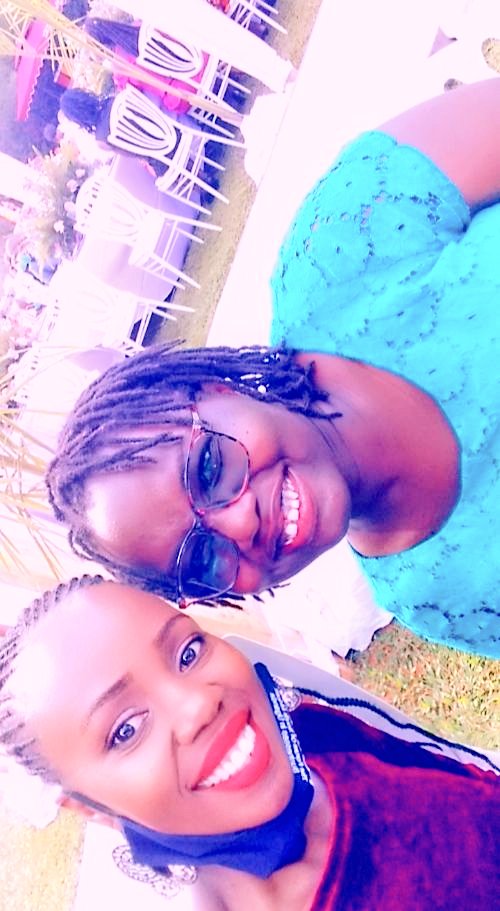 gloriakJessica1's tweet photo. My WCW for 2day is the strong, resilient, kind, Happy , Joyous, understanding fam of mine for many yrs she's been my shoulder 2 cry on &amp; my person I vent to, i think she should have been a therapist but her love to sit in silence and read a book won. I LOVE YOU @Mablees https://t.co/oN81GBE3JE