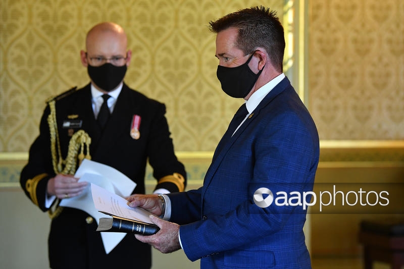 Pix: Nsw Ministers Swearing In https://t.co/tJHYLrlGxU https://t.co/9v1Vs7tMO7