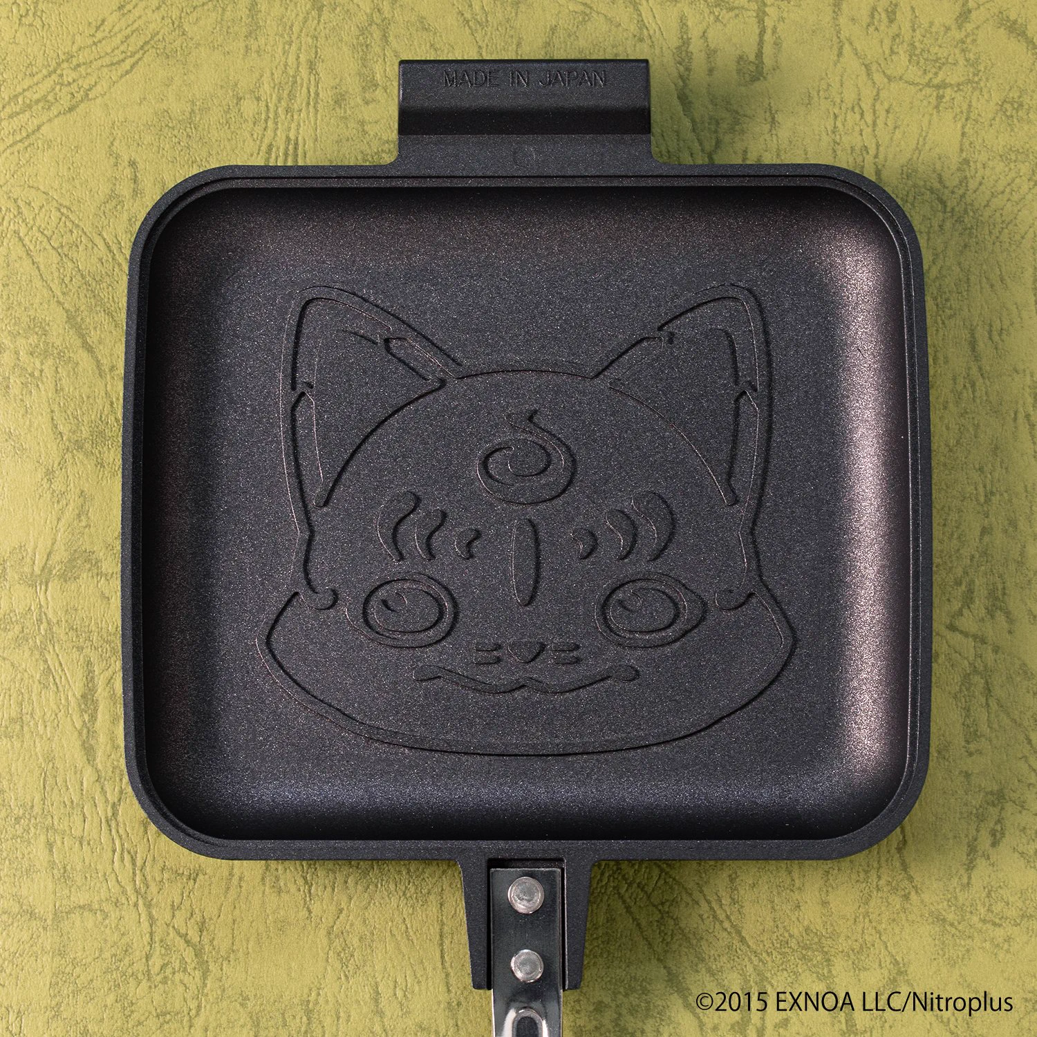 刀剣乱舞ファン注目！こんのすけの顔柄の焼き目が付いたホットサンドメーカーが登場！
