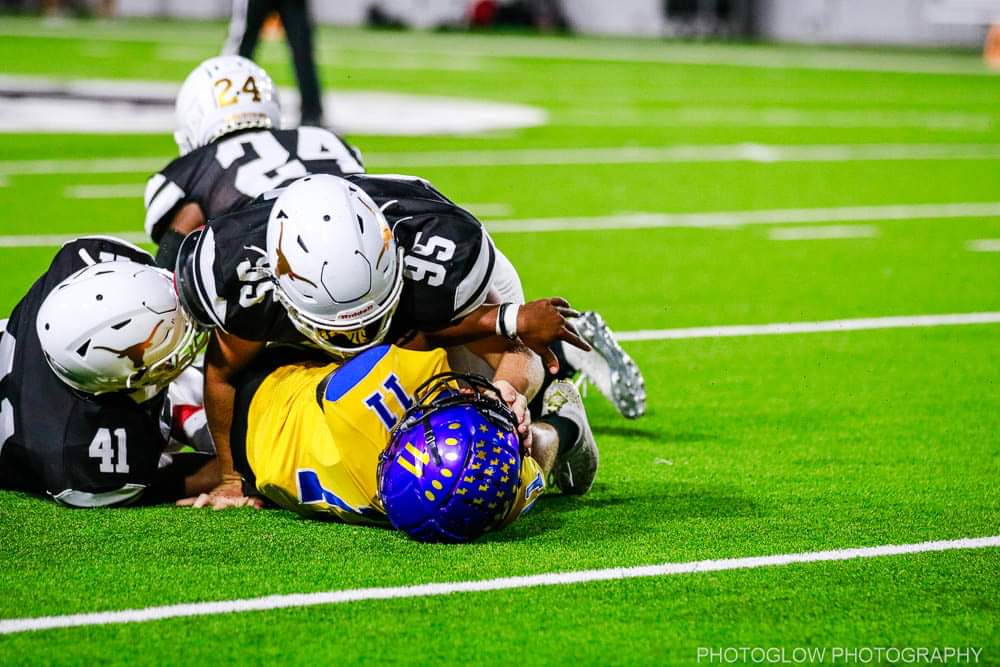 GWallace73's tweet photo. Logan Riley #95
#stayoutofhisway #dobielonghorns #dobiefootball
@stacksofsacks95 https://t.co/xSqOZ6vPdb