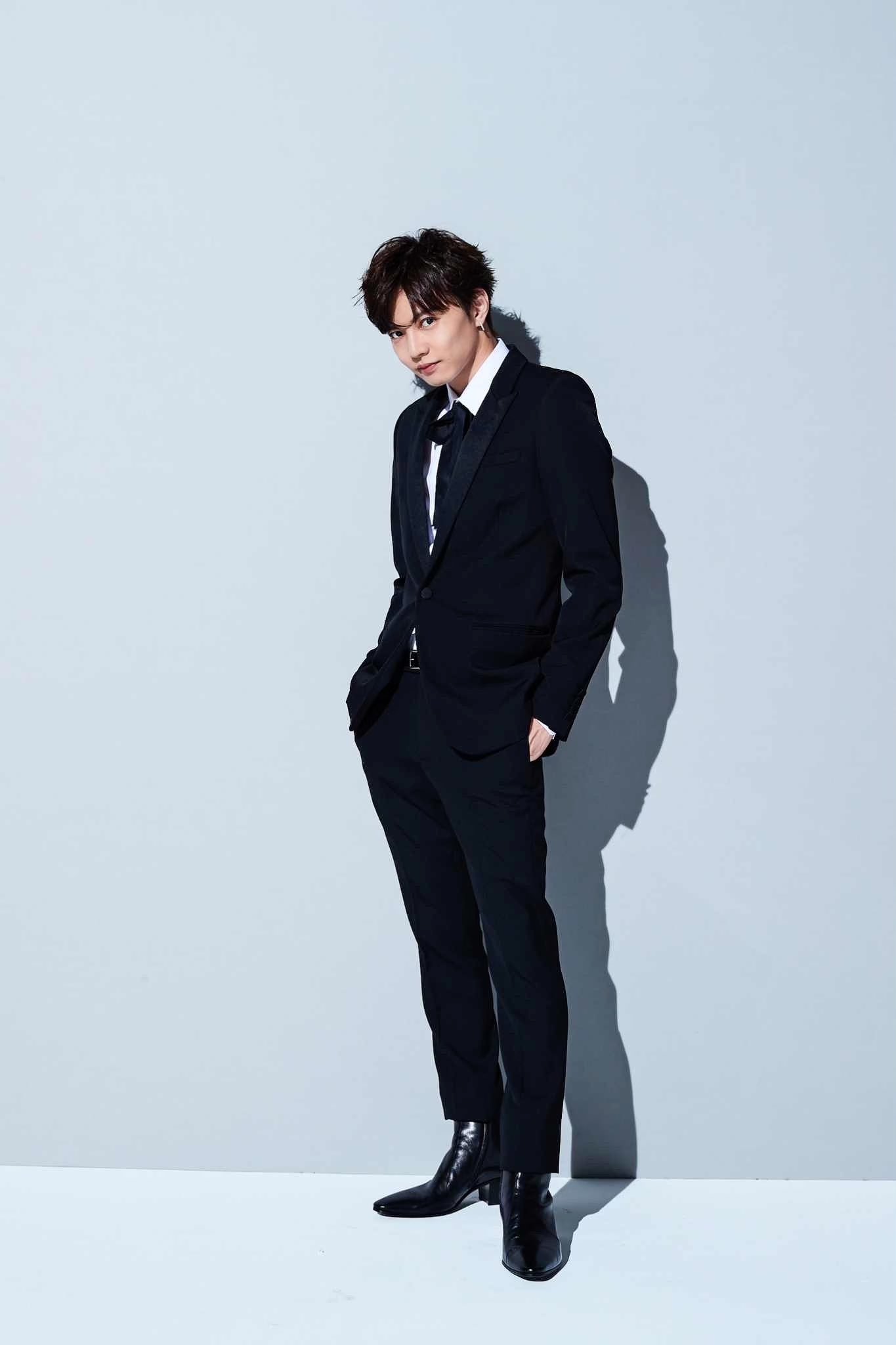 佐藤大樹　Dear Destiny クッション 佐藤大樹 EXILE/FANTASTICS on X: 