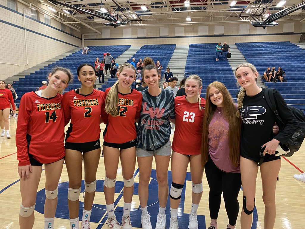 Livewire Volleyball (@livewirevb) on Twitter photo When your club teammates from other schools come to your game 🤩❤️ #LW17adidas #LWfamily #LWsisters #LWclassof2022 #livewirevolleyball #volleyball #volleyon #azvolleyball #goLivewire <a href="/LibertyLionsVB/">LHS Girls Volleyball</a> <a href="/ChaparralWVB/">Chaparral Girls Volleyball</a> When your club teammates from other schools come to your game 🤩❤️ #LW17adidas #LWfamily #LWsisters #LWclassof2022 #livewirevolleyball #volleyball #volleyon #azvolleyball #goLivewire <a href="/LibertyLionsVB/">LHS Girls Volleyball</a> <a href="/ChaparralWVB/">Chaparral Girls Volleyball</a>