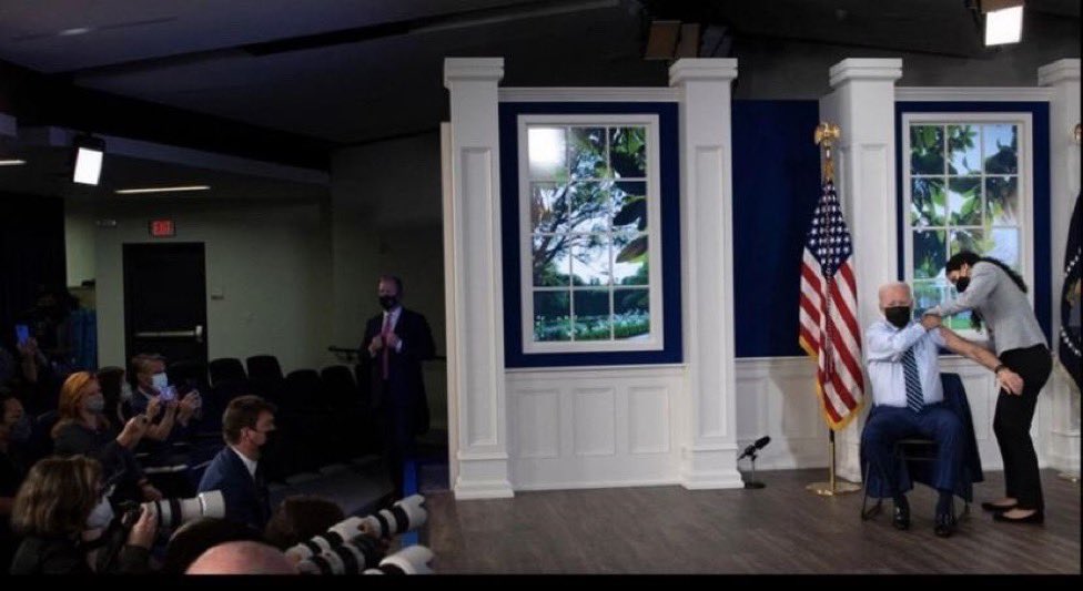 https://pbs.twimg.com/media/FAa9I8uVUAQJhbi?format=jpg&name=medium