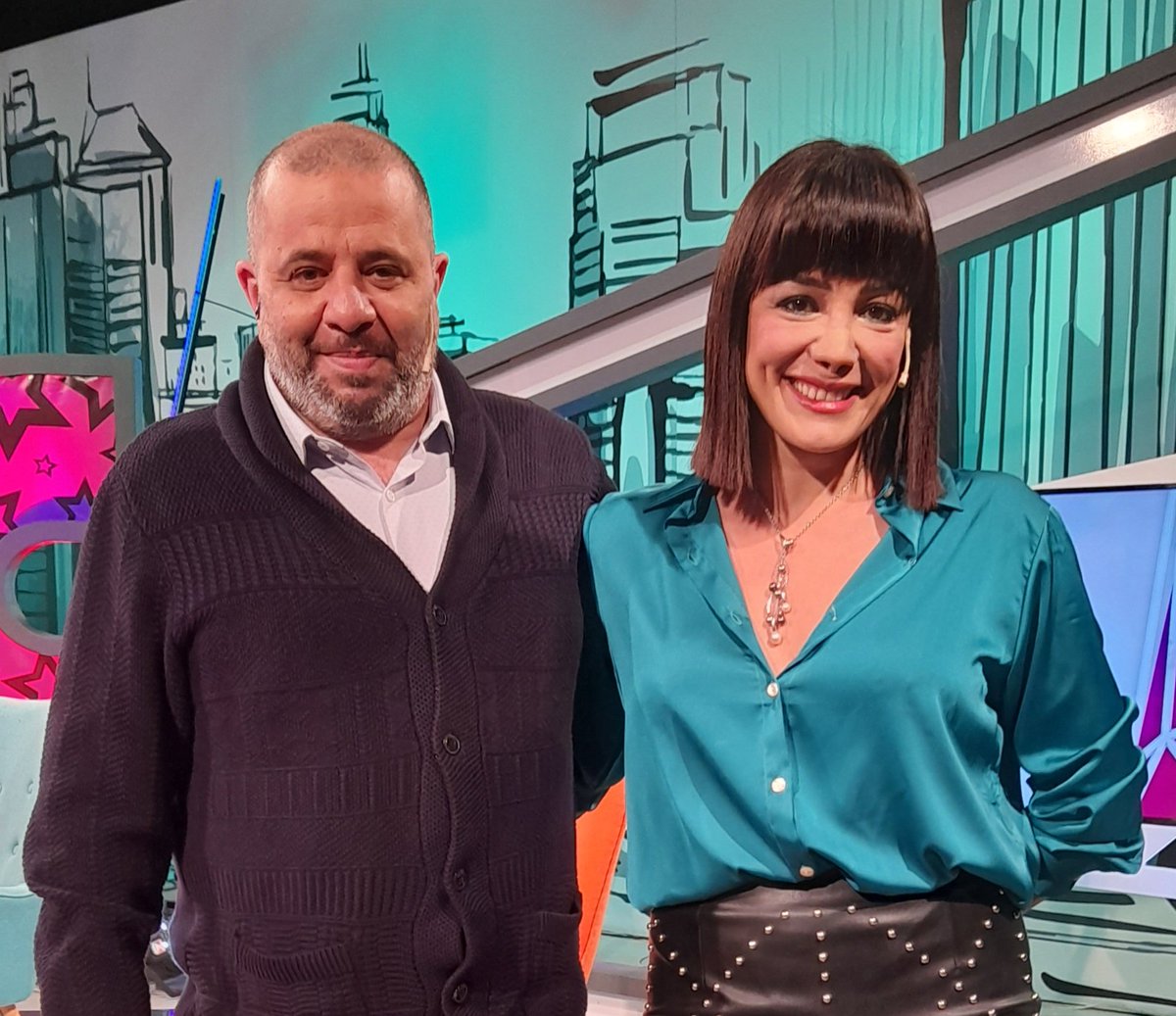 En Twitter /En Instagram