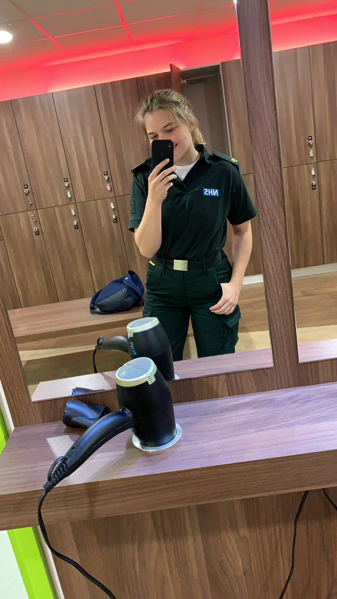 laurenrows's tweet photo. So proud to wear operational uniform 🚑 #NEAS #paramedicapprentice https://t.co/MV1rVuiC7O