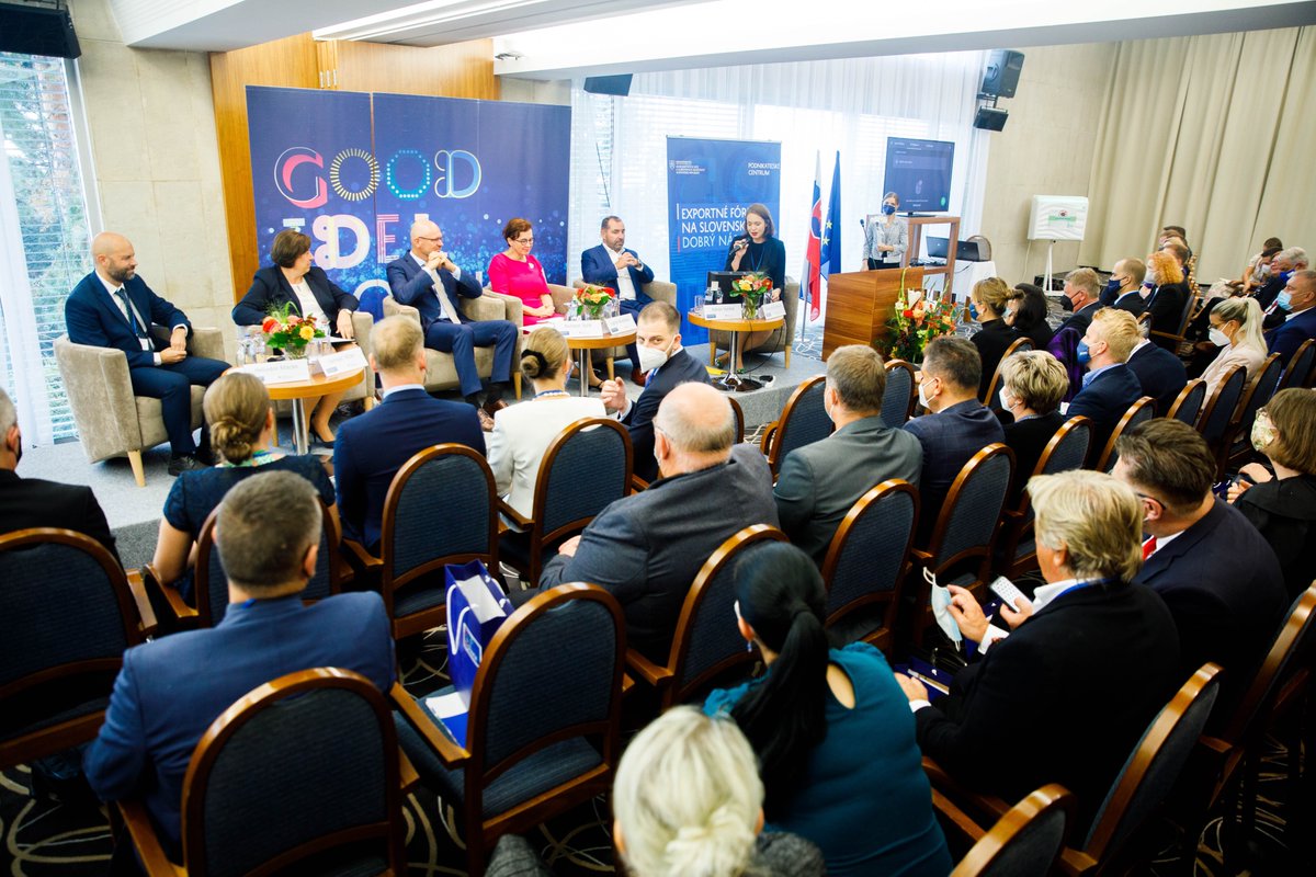 PTurosik's tweet photo. Day1⃣ of my worktrip to Bratislava➡️ #ExportForum was a🔝place to debate w/🇸🇰exporters interested in business opportunities in🇧🇦. Congrats to #ChiranaMedical, @MultiplexDx &amp; @SEAKenergetics awarded golden medal for extraordinary contribution to 🇸🇰econ. diplomacy #GoodIdeaSlovakia https://t.co/IQFOFTuneF