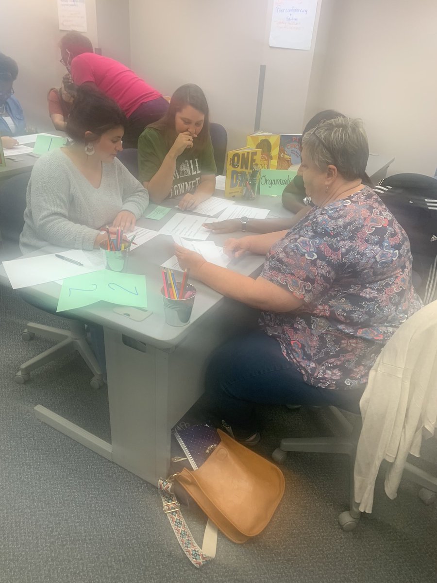 DapheneBlash's tweet photo. What a great PL day with the K-2 KBS Knight teachers! One task was to explore writing standards, sequence/deconstruct them, and connect to the writing continuum! GREAT vertical team convos! Thank you MGRESA for a great session! 😎 #PLTheKnightWay #MGRESA @KBSknights @MGRESAPL https://t.co/Qyu9VAPuoW