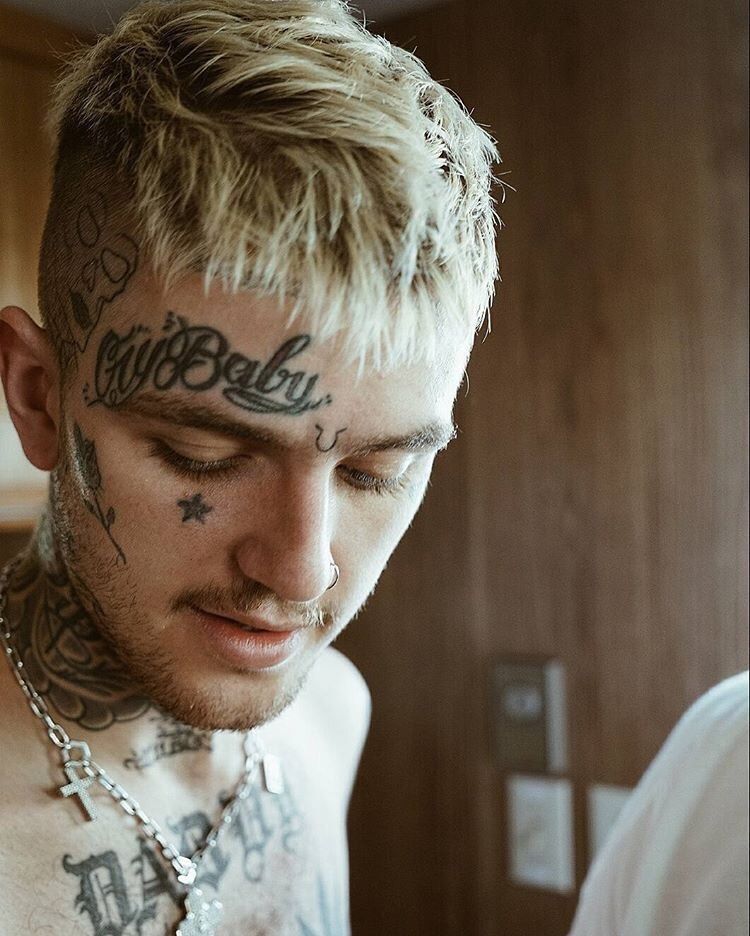 bumpinpeep16's tweet photo. Bother me, tell me awful things
You know I love it when you do that
Helps me get through this without you

Awful Things feat. Lil Tracy (8/17/17)
#lilpeep #lilpeep4ever #awfulthings https://t.co/ZAUumkbsMw