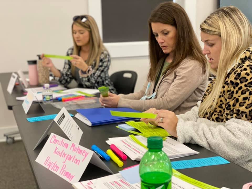 AMSTIHughes's tweet photo. Today an outstanding group of K teachers from across @BLOUNTBOE dug in for @AlabamaAchieves Math Course of Study updates. Thank you to these superstar teachers and their curriculum coordinator @Bridgettemurphr! ♥️ #AlwaysLearning #AMSTI4all #StudentCentered #StandardsDriven 🦖🤩 https://t.co/kLqD6VjErM